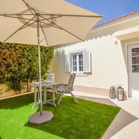 Encantador Com Terraco - 800 Metros Da Apartmán Parede