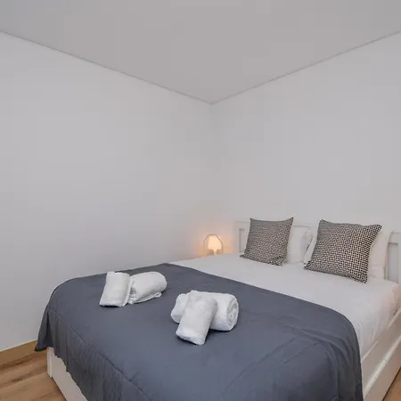 Appartement Encantador Com Terraco - 800 Metros Da